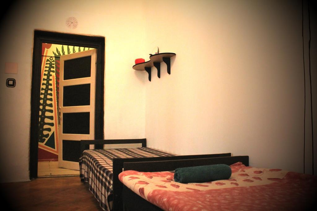 Downtown Hostel Budapesta Cameră foto