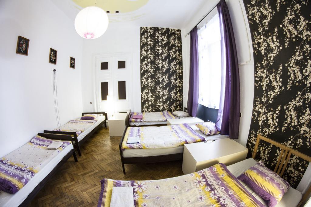 Downtown Hostel Budapesta Exterior foto