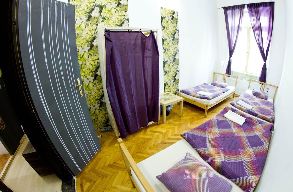 Downtown Hostel Budapesta Exterior foto