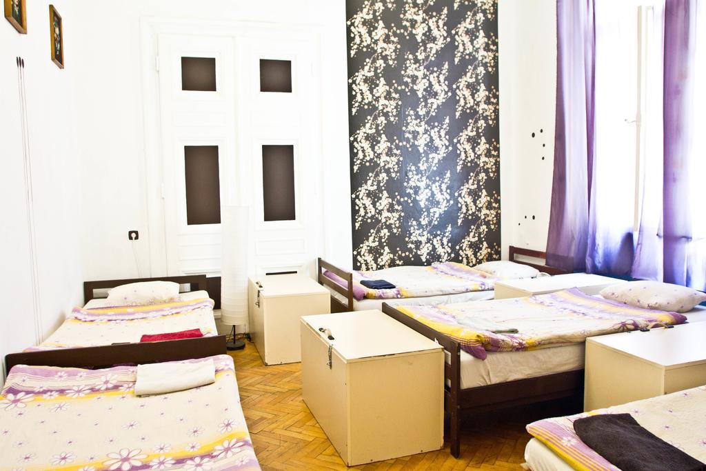 Downtown Hostel Budapesta Exterior foto