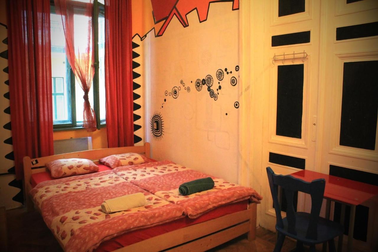 Downtown Hostel Budapesta Cameră foto